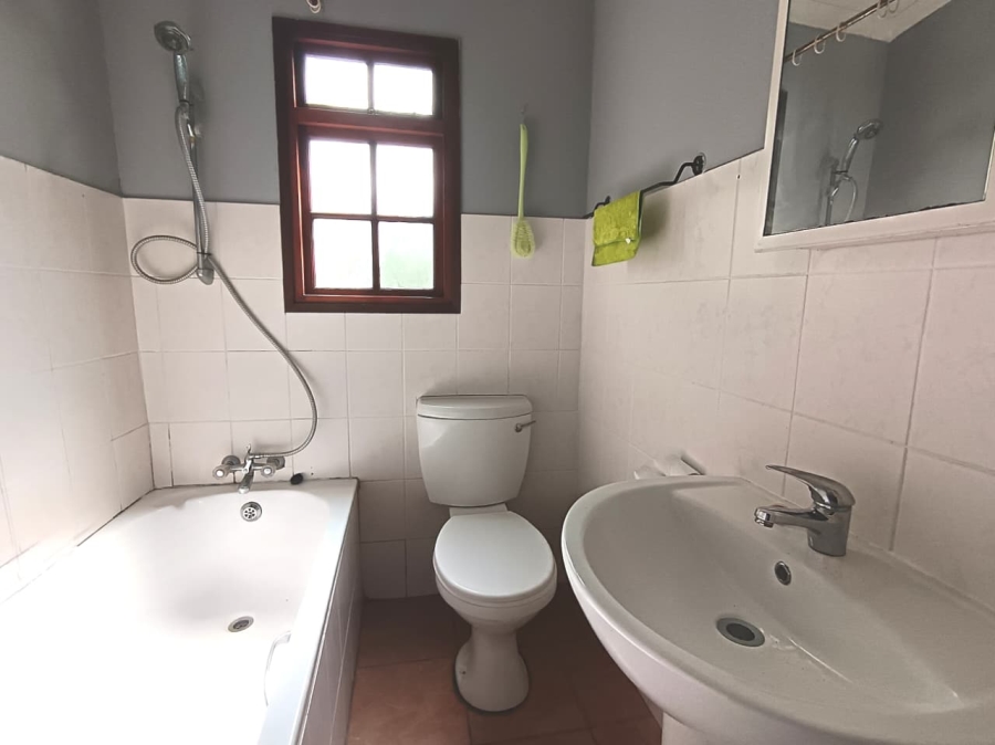 7 Bedroom Property for Sale in Walmer Eastern Cape